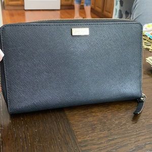 extra large black Kate spade wallet